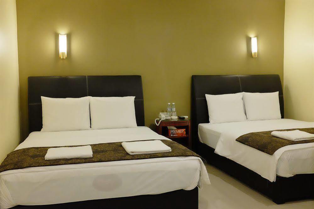Safari Hotel Ampang  Exterior photo