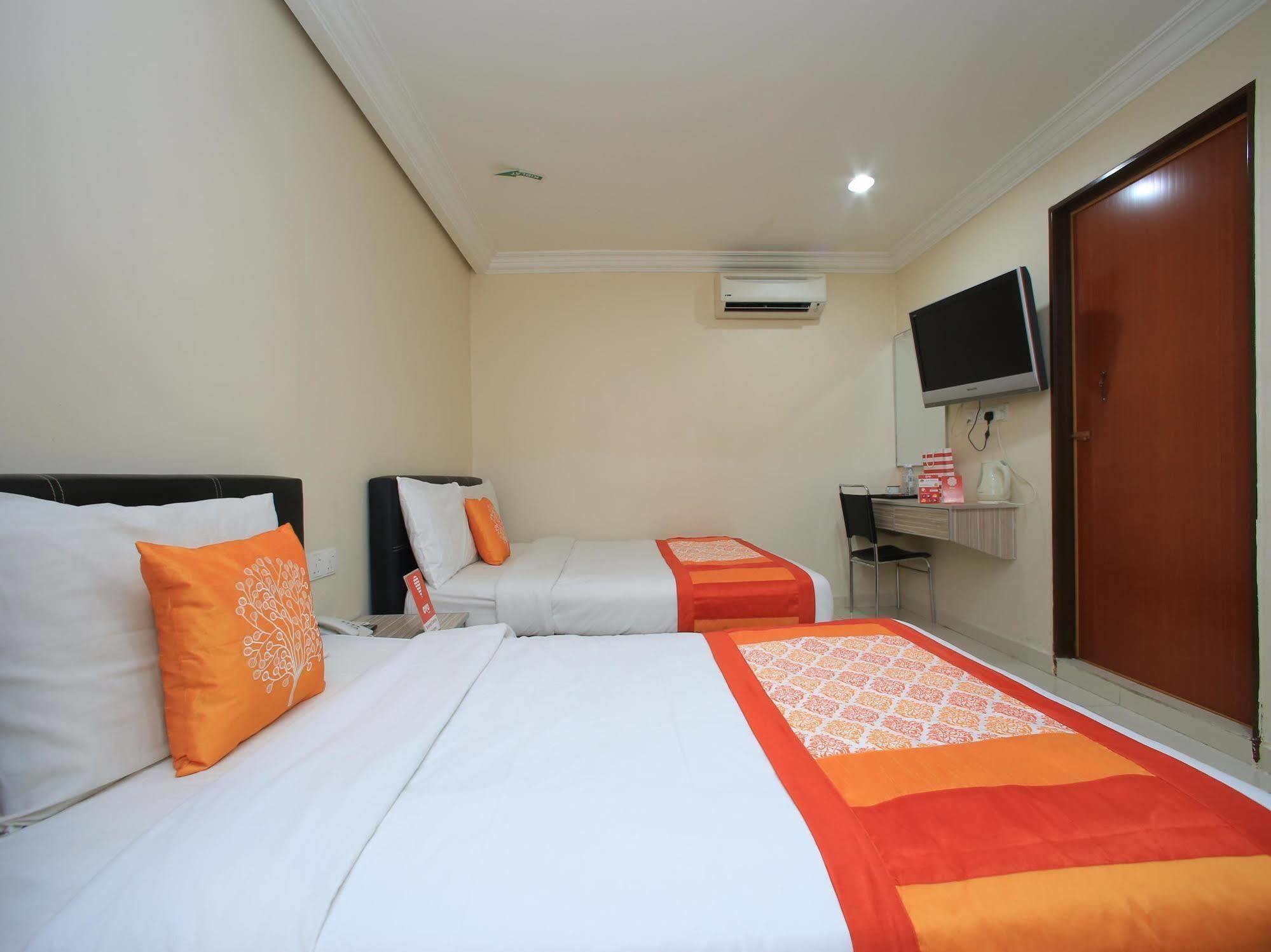 Safari Hotel Ampang  Exterior photo